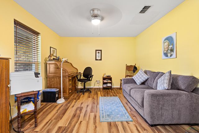 417 Pecan Court, Jefferson, TX 75657