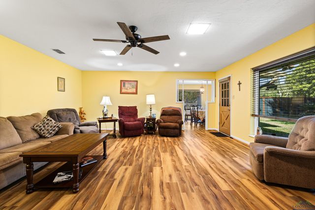 417 Pecan Court, Jefferson, TX 75657