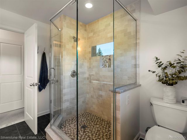 3439 Aquarious Circle, Oakland Charter Township, MI 48363