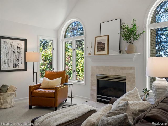 3439 Aquarious Circle, Oakland Charter Township, MI 48363