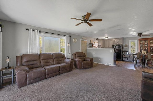 930 COUNTY ROAD J, Little Suamico, WI 54141