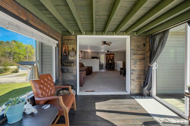 930 COUNTY ROAD J, Little Suamico, WI 54141