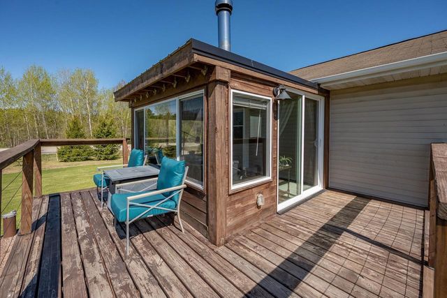 930 COUNTY ROAD J, Little Suamico, WI 54141