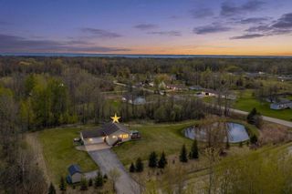930 COUNTY ROAD J, Little Suamico, WI 54141