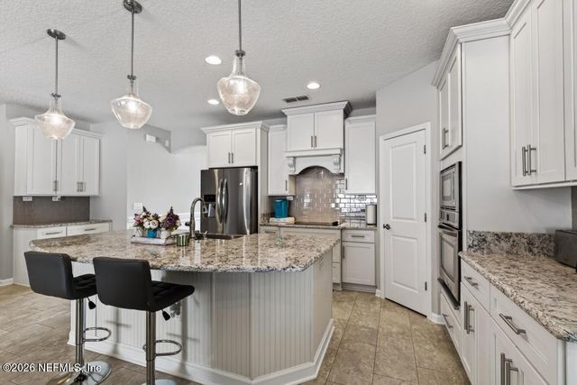 97382 HARBOR CONCOURSE Circle, Fernandina Beach, FL 32034