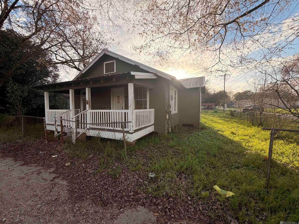 4561 E Brookstown Dr, Baton Rouge, LA 70805