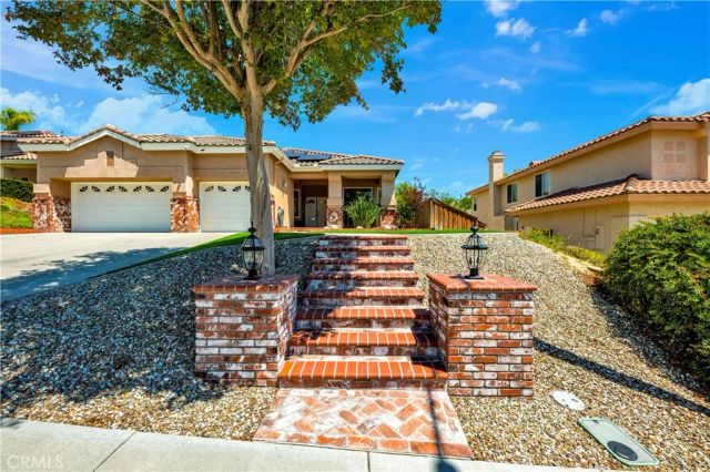 23476 Bending Oak Court, Murrieta, CA 92562