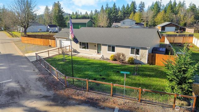 181 Coal Avenue, Carbonado, WA 98323