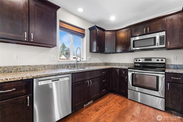 181 Coal Avenue, Carbonado, WA 98323