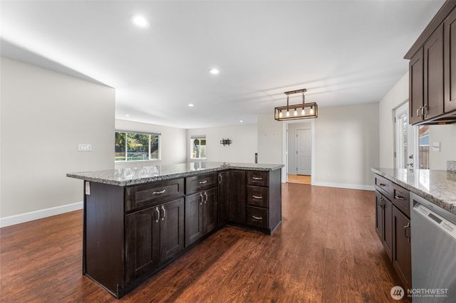 181 Coal Avenue, Carbonado, WA 98323