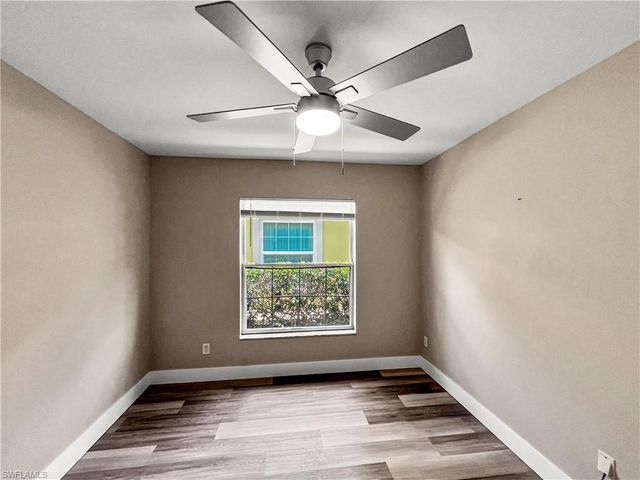 9297 Aegean CIR, Lehigh Acres, FL 33936