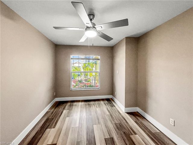 9297 Aegean CIR, Lehigh Acres, FL 33936