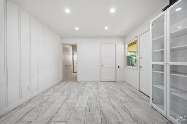 340 Oakdale Drive, Bakersfield, CA 93309