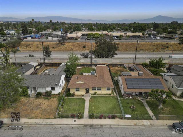 340 Oakdale Drive, Bakersfield, CA 93309