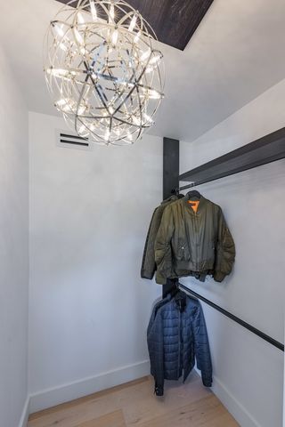 37W993 Heritage Oaks Drive, St. Charles, IL 60175