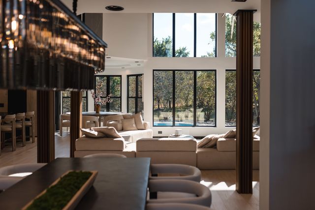 37W993 Heritage Oaks Drive, St. Charles, IL 60175