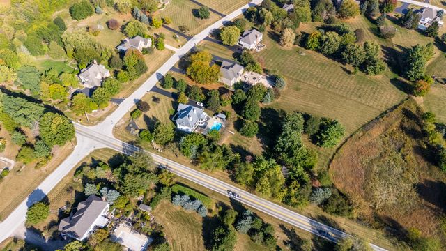 37W993 Heritage Oaks Drive, St. Charles, IL 60175