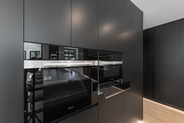 37W993 Heritage Oaks Drive, St. Charles, IL 60175