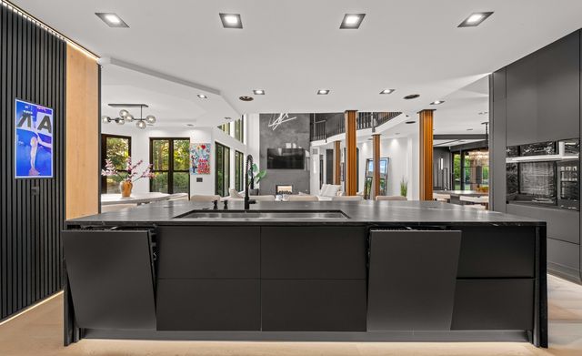 37W993 Heritage Oaks Drive, St. Charles, IL 60175