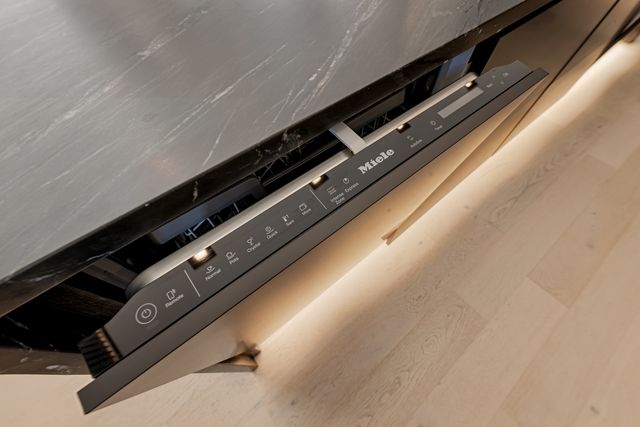 37W993 Heritage Oaks Drive, St. Charles, IL 60175