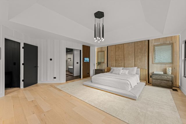 37W993 Heritage Oaks Drive, St. Charles, IL 60175