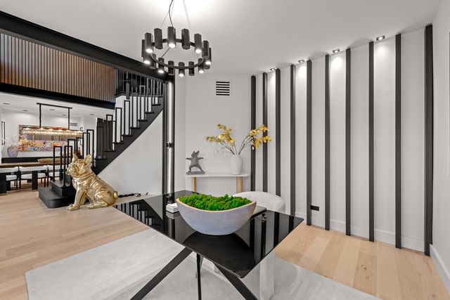 37W993 Heritage Oaks Drive, St. Charles, IL 60175