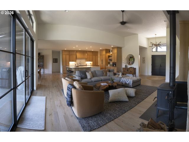 12514 Nw 45TH Ct, Vancouver, WA 98685