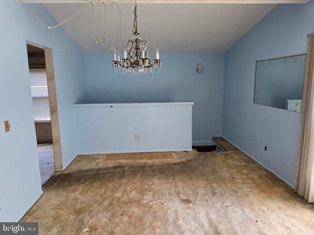 916 HILLTOP TER SE, Washington, DC 20019