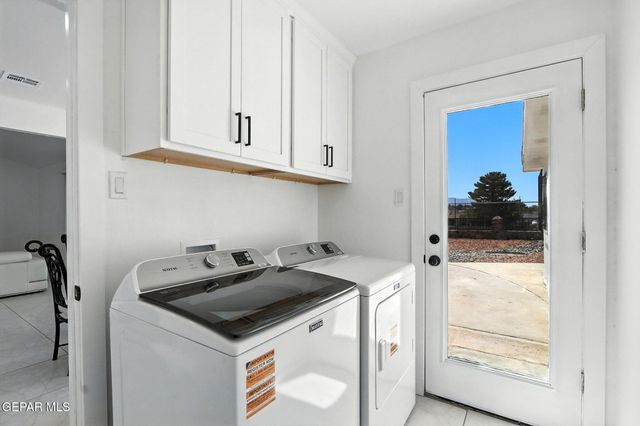 408 San Blas Drive, El Paso, TX 79912