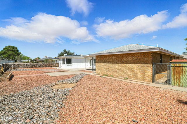 408 San Blas Drive, El Paso, TX 79912