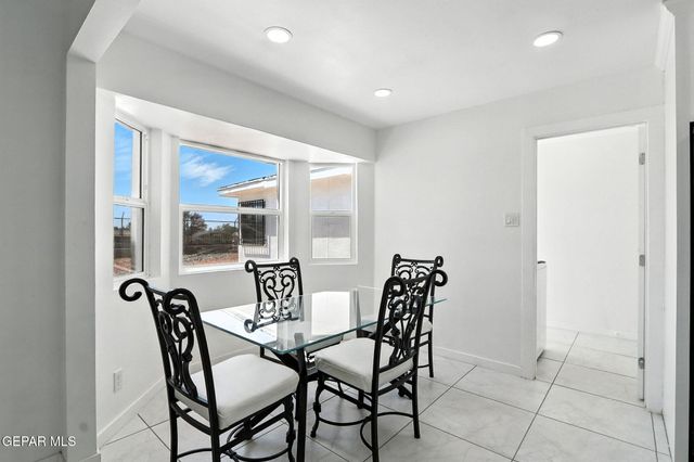 408 San Blas Drive, El Paso, TX 79912