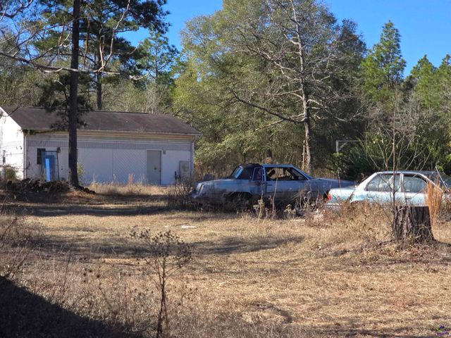 253 Pottery Road, Lizella, GA 31052