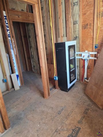 253 Pottery Road, Lizella, GA 31052