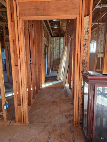 253 Pottery Road, Lizella, GA 31052