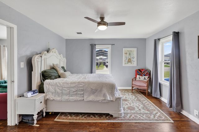 3129 E 11th Street, Joplin, MO 64801