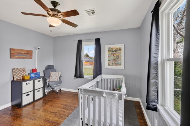 3129 E 11th Street, Joplin, MO 64801