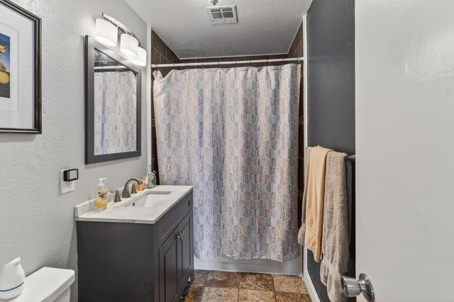 3129 E 11th Street, Joplin, MO 64801