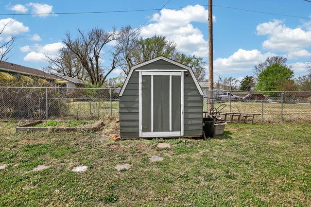 3129 E 11th Street, Joplin, MO 64801