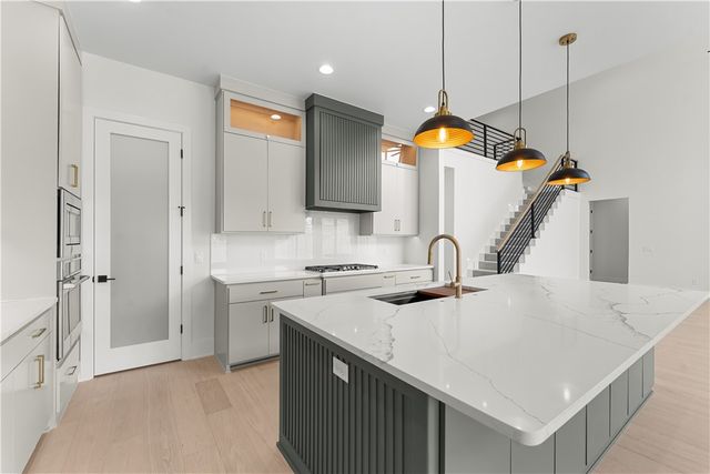 4420 S 88th Street, Bentonville, AR 72713