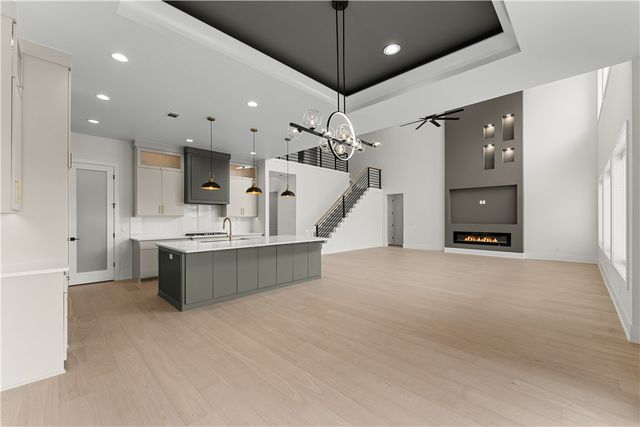 4420 S 88th Street, Bentonville, AR 72713