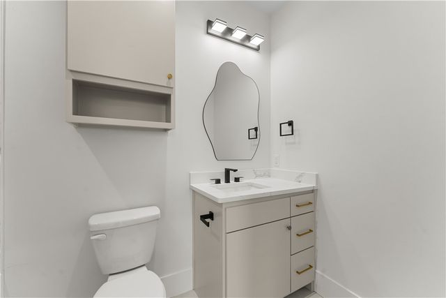 4420 S 88th Street, Bentonville, AR 72713