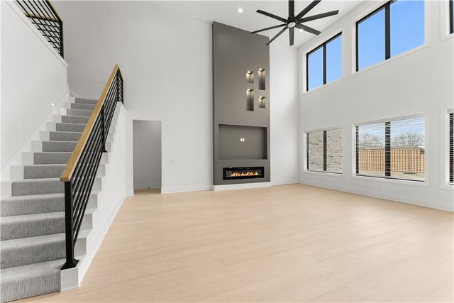 4420 S 88th Street, Bentonville, AR 72713