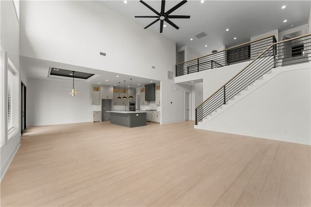 4420 S 88th Street, Bentonville, AR 72713