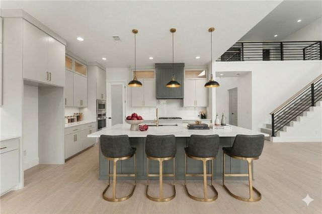 4420 S 88th Street, Bentonville, AR 72713