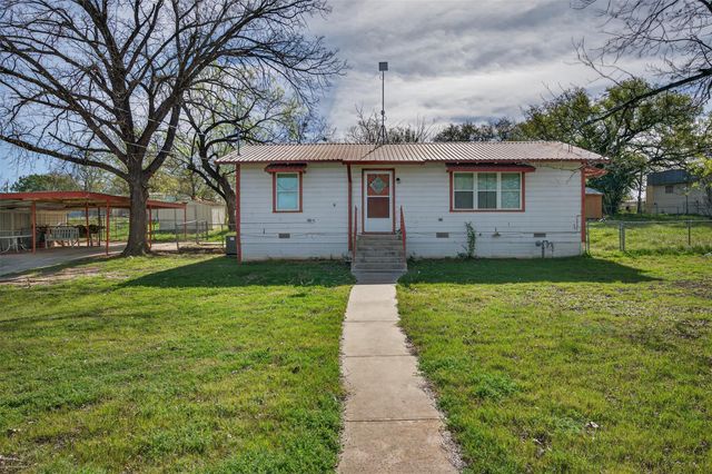 707 Brown ST, Lampasas, TX 76550