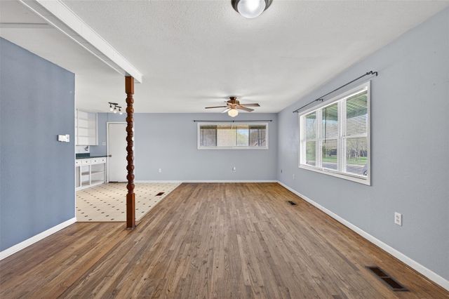 707 Brown ST, Lampasas, TX 76550