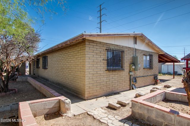 872 W Glenn, Tucson, AZ 85705