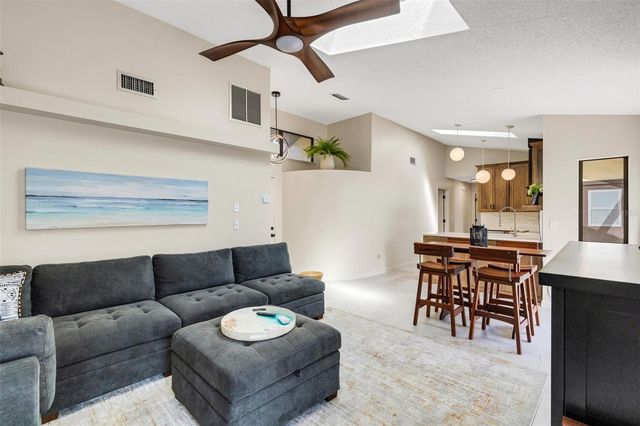 440 PALMETTO COURT 1, Venice, FL 34285