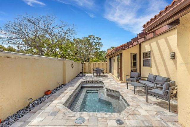 440 PALMETTO COURT 1, Venice, FL 34285