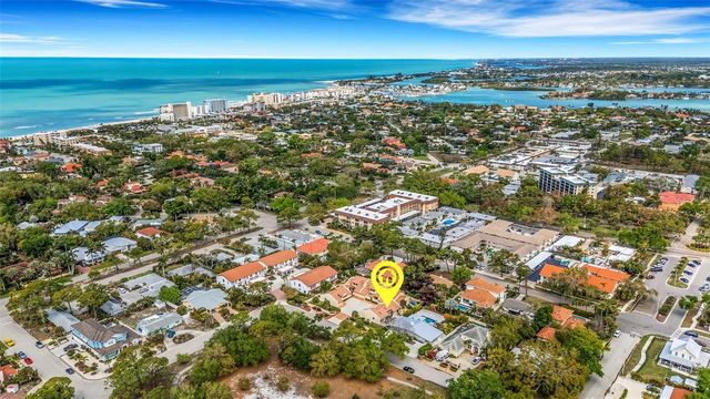 440 PALMETTO COURT 1, Venice, FL 34285